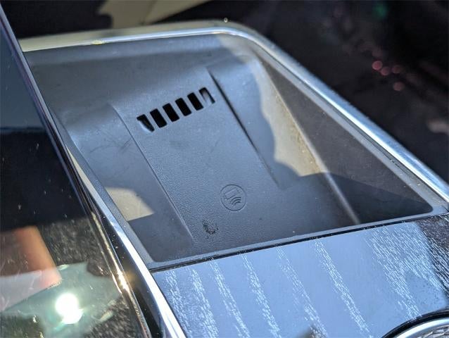 2025 Cadillac ESCALADE IQ Sport 1