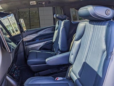 2025 Cadillac ESCALADE IQ Sport 2