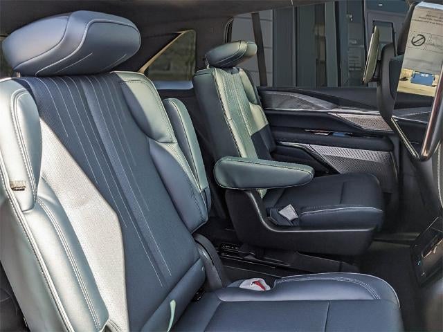 2025 Cadillac ESCALADE IQ Sport 2