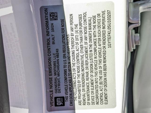 2025 Cadillac ESCALADE IQ Sport 2