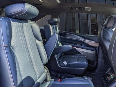 2025 Cadillac ESCALADE IQ Sport 2