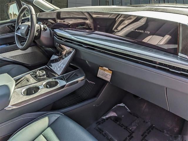 2025 Cadillac ESCALADE IQ Sport 2