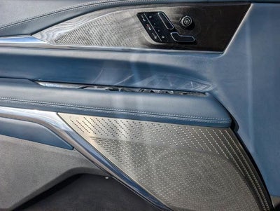 2025 Cadillac ESCALADE IQ AWD Sport 2