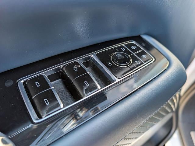 2025 Cadillac ESCALADE IQ AWD Sport 2