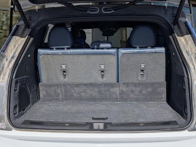 2025 Cadillac ESCALADE IQ AWD Sport 2