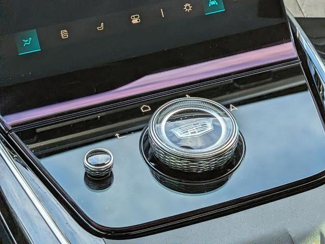 2025 Cadillac ESCALADE IQ AWD Sport 2