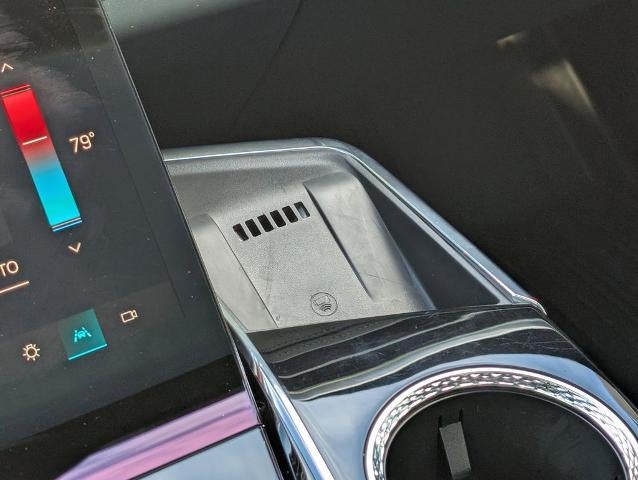 2025 Cadillac ESCALADE IQ AWD Sport 2