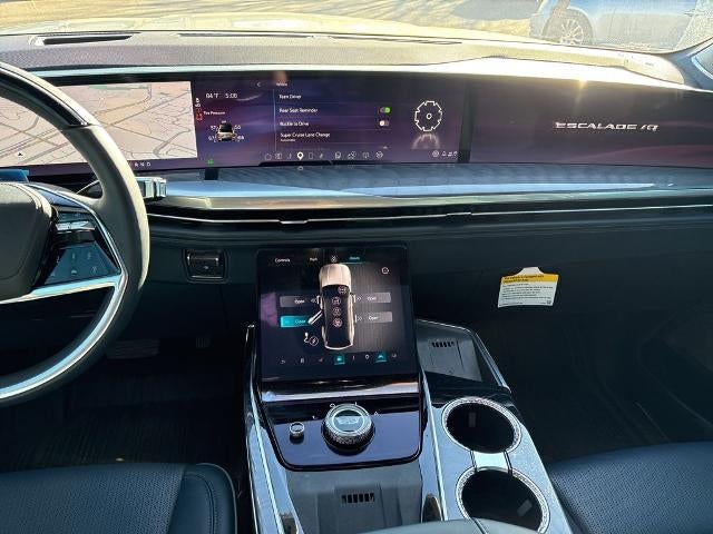 2025 Cadillac ESCALADE IQ Sport 2