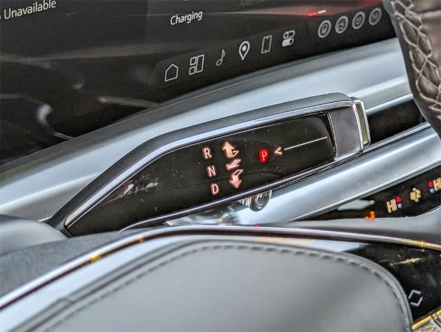 2026 Cadillac LYRIQ -V Premium