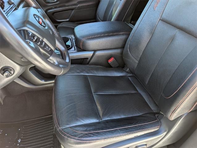 2020 Nissan Titan 4x4 Crew Cab PRO-4X