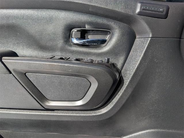 2020 Nissan Titan 4x4 Crew Cab PRO-4X