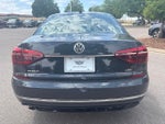 2017 Volkswagen Passat R-Line w/Comfort Pkg Auto