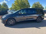 2023 Chrysler Pacifica Hybrid Touring L FWD