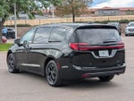 2023 Chrysler Pacifica Hybrid Touring L FWD