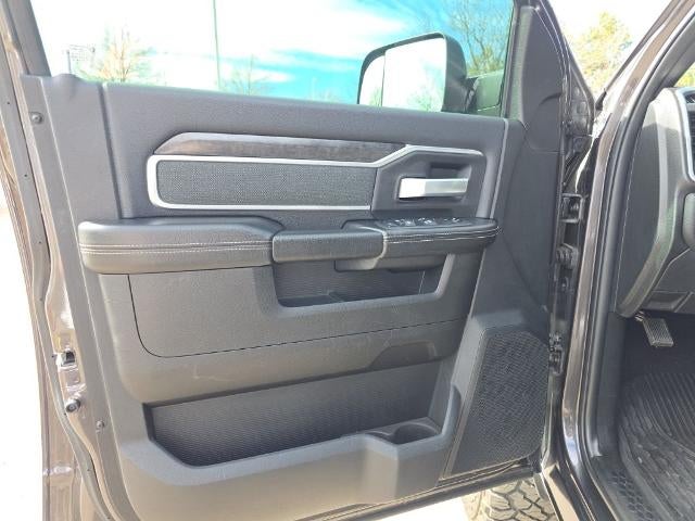 2021 RAM 2500 Big Horn 4x4 Crew Cab 6'4" Box