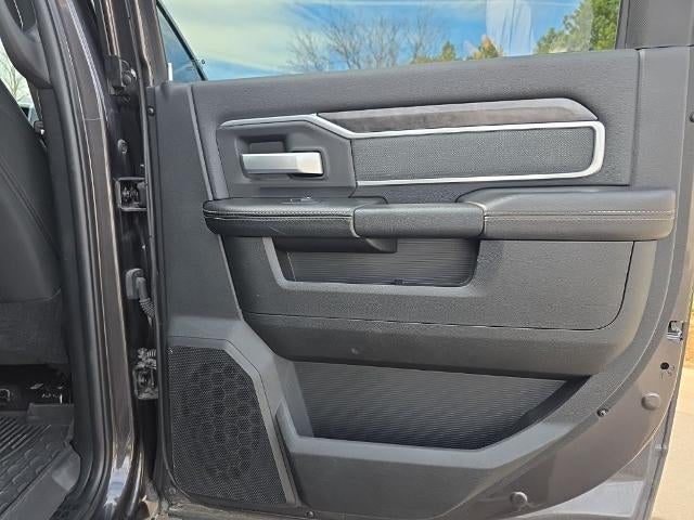 2021 RAM 2500 Big Horn 4x4 Crew Cab 6'4" Box