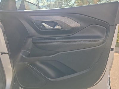 2022 GMC Terrain AWD SLT