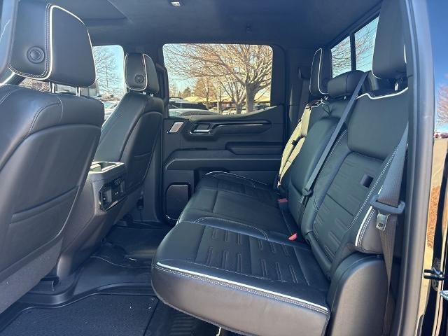 2023 GMC Sierra 1500 Crew Cab Short Box 4-Wheel Drive AT4X