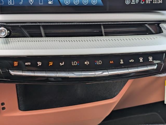 2027 Cadillac OPTIQ Premium Luxury