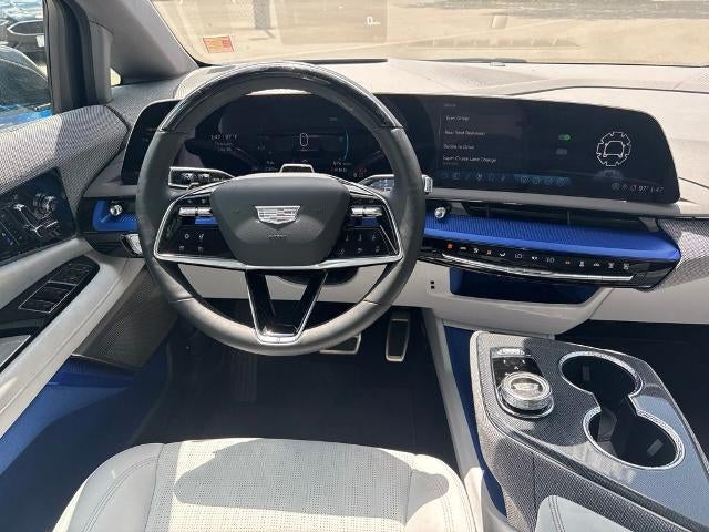 2025 Cadillac OPTIQ Luxury