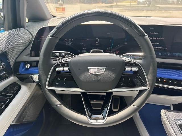 2025 Cadillac OPTIQ Luxury