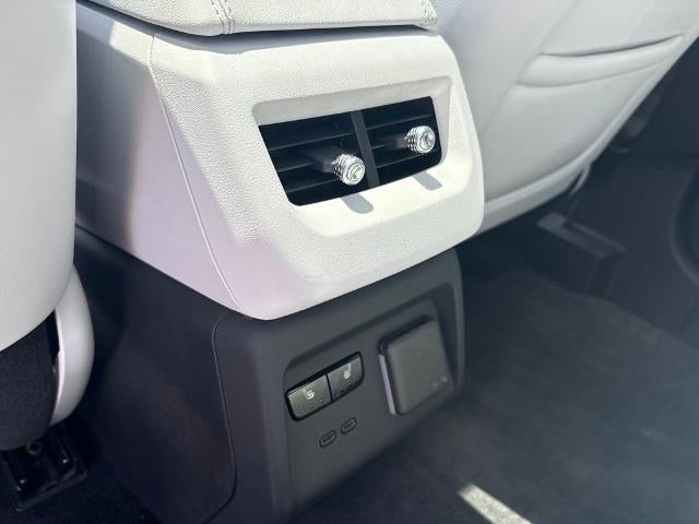 2025 Cadillac OPTIQ Luxury