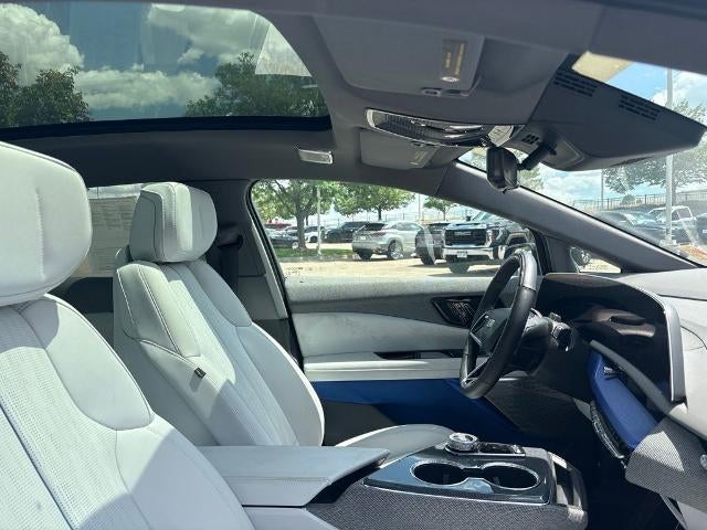 2025 Cadillac OPTIQ Luxury