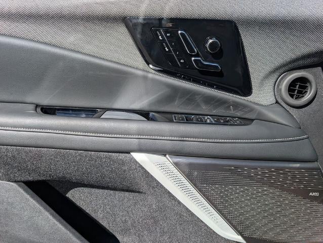 2027 Cadillac OPTIQ Sport