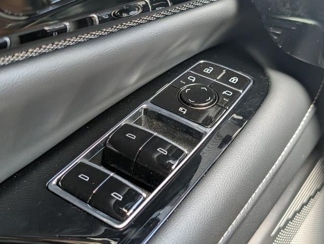 2027 Cadillac OPTIQ Sport