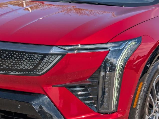 2025 Cadillac OPTIQ AWD 4dr Sport w/1SH