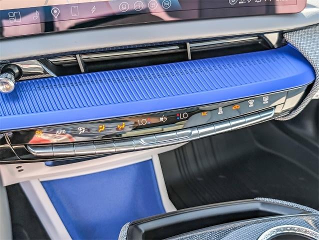 2025 Cadillac OPTIQ Sport