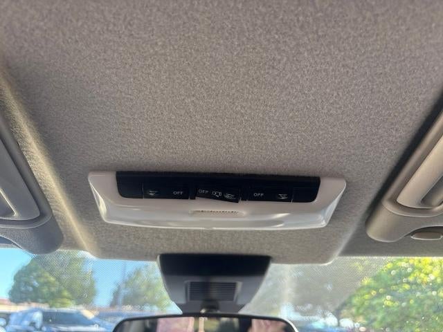 2024 Nissan Kicks S FWD