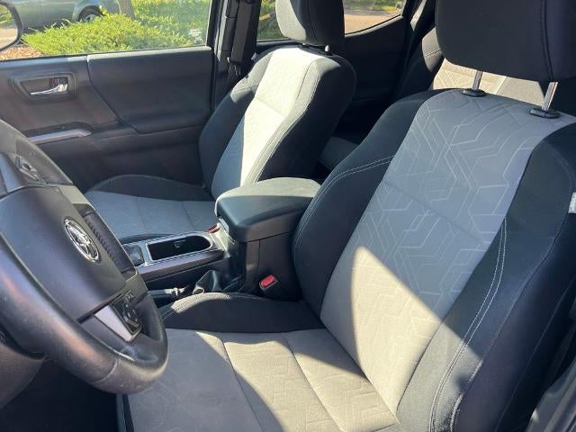 2023 Toyota Tacoma 4WD 4WD SR5 Double Cab 5' Bed V6 AT (GS)