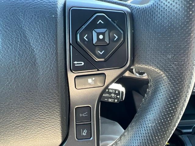2023 Toyota Tacoma 4WD 4WD SR5 Double Cab 5' Bed V6 AT (GS)