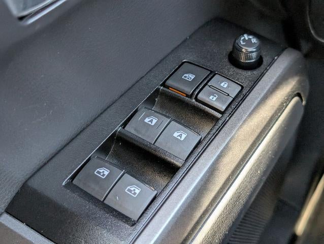 2023 Toyota Tacoma 4WD 4WD TRD Off Road Double Cab 5' Bed V6 AT (Natl)