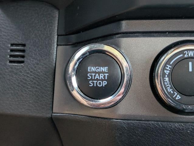 2023 Toyota Tacoma 4WD 4WD TRD Off Road Double Cab 5' Bed V6 AT (Natl)