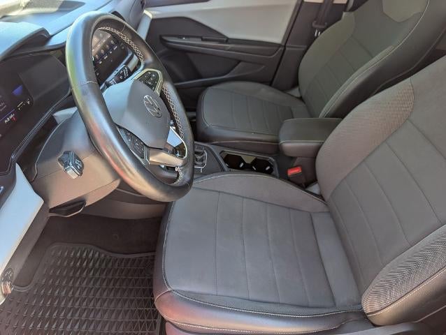 2022 Volkswagen Taos SE FWD