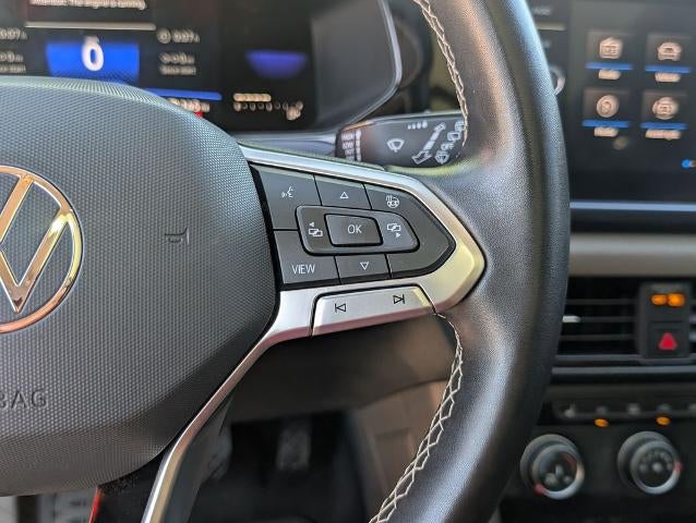 2022 Volkswagen Taos SE FWD