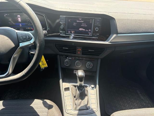 2024 Volkswagen Jetta S Auto