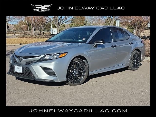 2019 Toyota Camry SE Auto (SE)