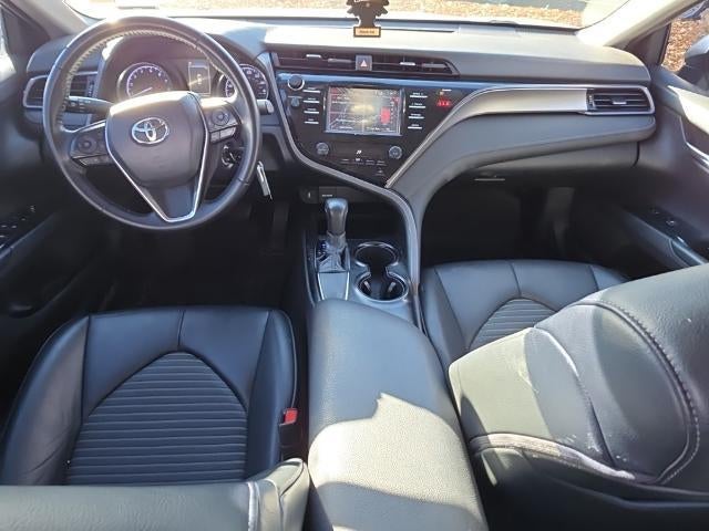 2019 Toyota Camry SE Auto (SE)