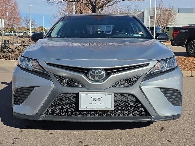 2019 Toyota Camry SE Auto (SE)