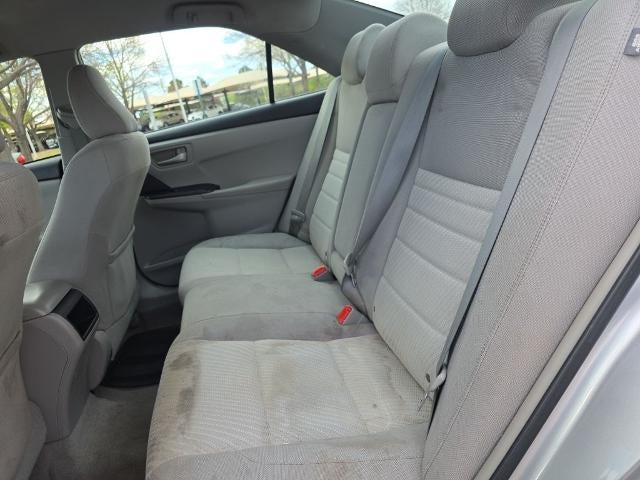 2015 Toyota Camry 4dr Sdn I4 Auto LE (SE)