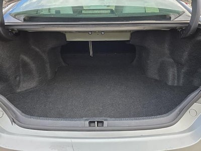 2015 Toyota Camry 4dr Sdn I4 Auto LE (SE)