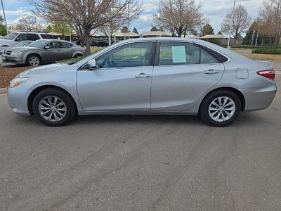2015 Toyota Camry 4dr Sdn I4 Auto LE (SE)