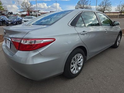 2015 Toyota Camry 4dr Sdn I4 Auto LE (SE)