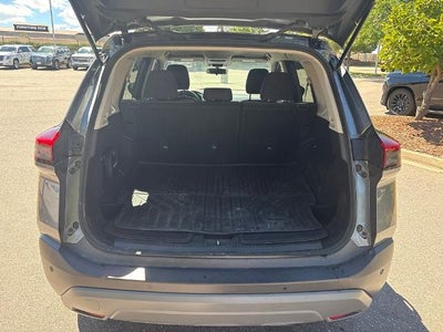 2022 Nissan Rogue AWD SV