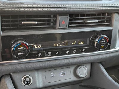 2023 Nissan Rogue AWD SV