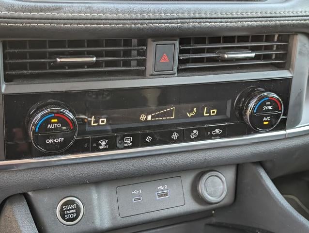 2023 Nissan Rogue AWD SV