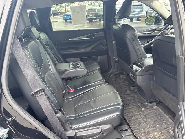 2023 INFINITI QX60 LUXE AWD